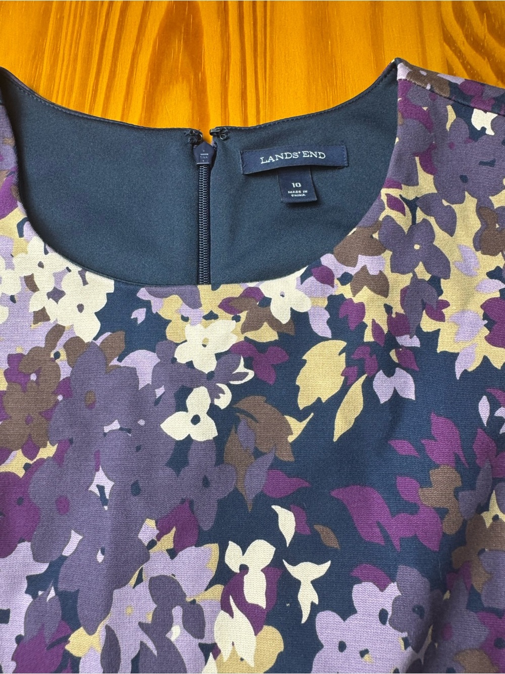 Lands' End Floral Shift Dress in Navy & Purple Woman’s Professional Wear Size 10
